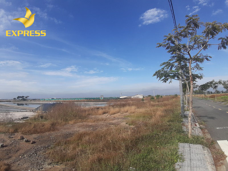 Nên chọn hướng đất