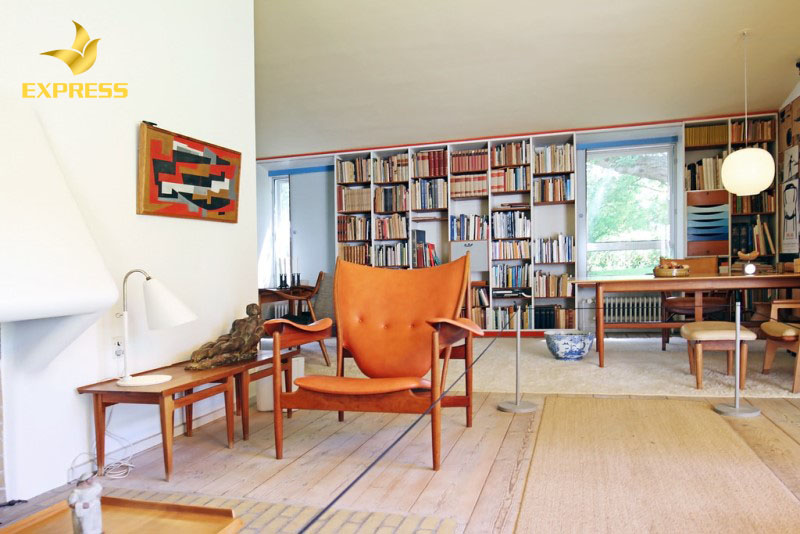 Chúng ta hãy giữ căn phòng luôn gọn gàng, ngăn nắp.