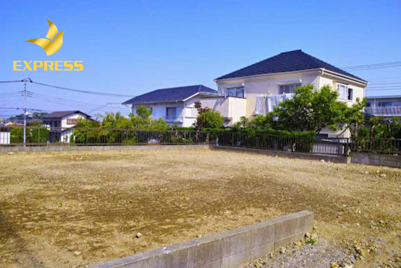 Đất thổ cư in English là gì?