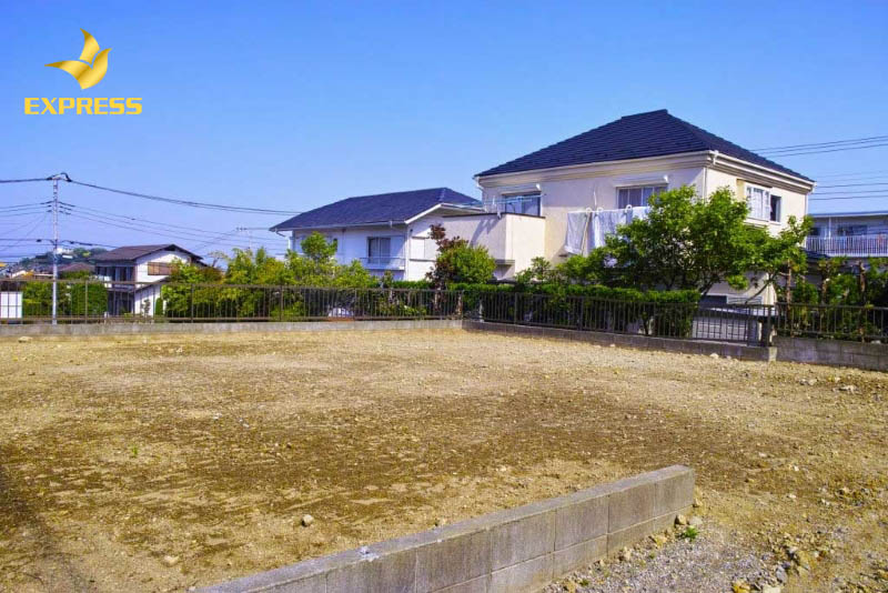 Đất thổ cư là loại hình đất được sử dụng để xây dựng những công trình dự án nhà ở phục vụ cho mục đích sống của mọi người