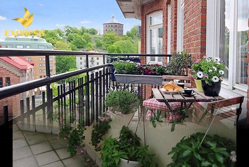 Sử dụng mái che và cây cối cho phù hợp