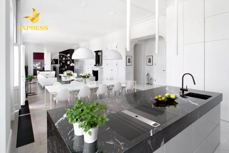 Thiết kế bếp theo không gian mở có nhiều ưu điểm.