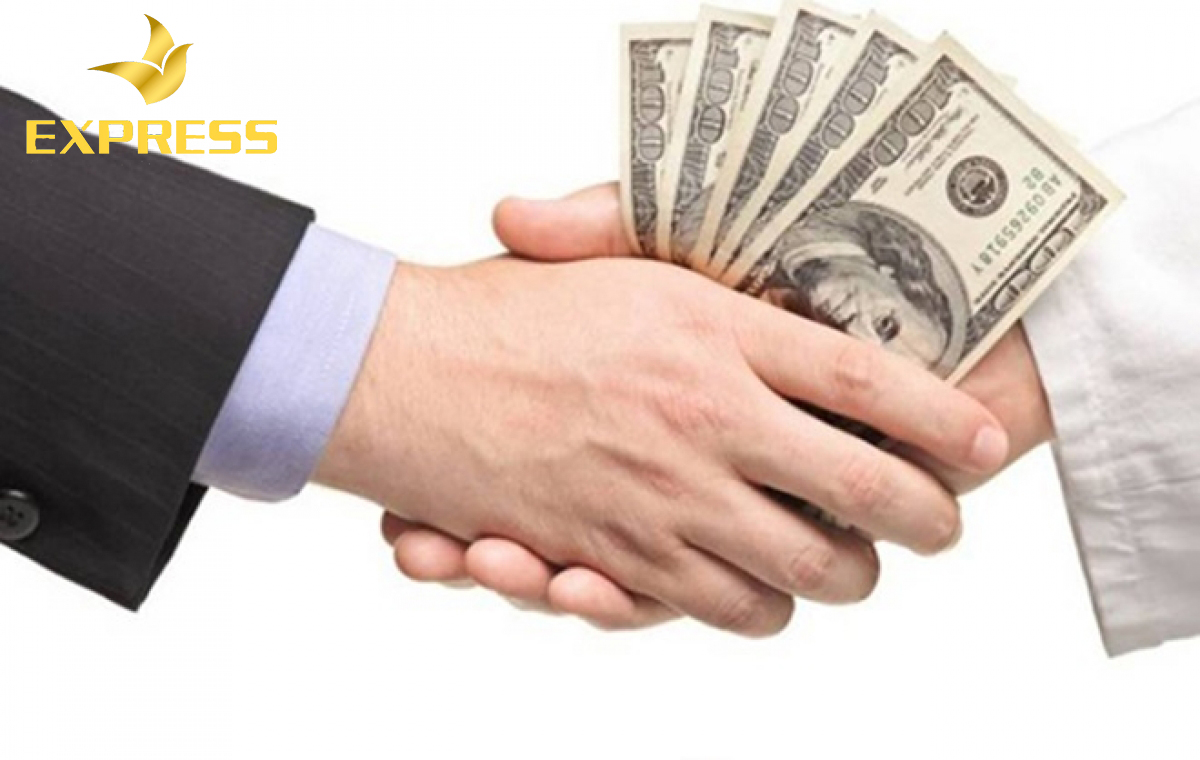 Hạn chế vay mượn tiền của người khác