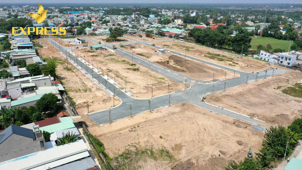 Từ việc nâng giá bất định