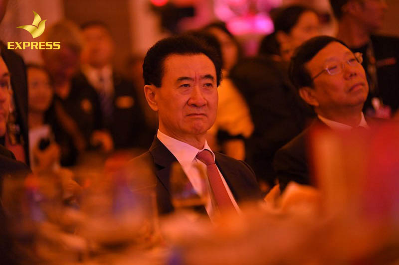 Ông bắt đầu khởi nghiệp với khu đất cũ và cơ sở hạ tầng kém