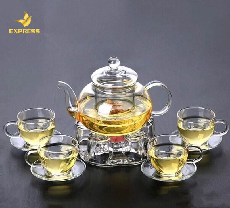 Trang trí nội thất phòng ngủ với ấm trà thủy tinh