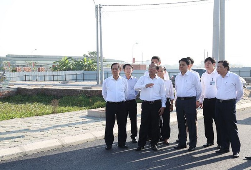 Cán bộ trực tiếp chỉ đạo