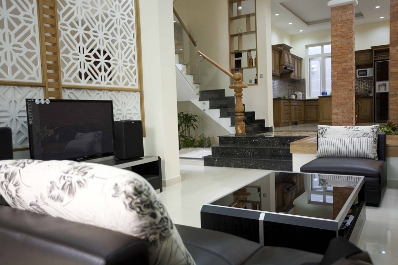 Chi phí thiết kế và xây dựng