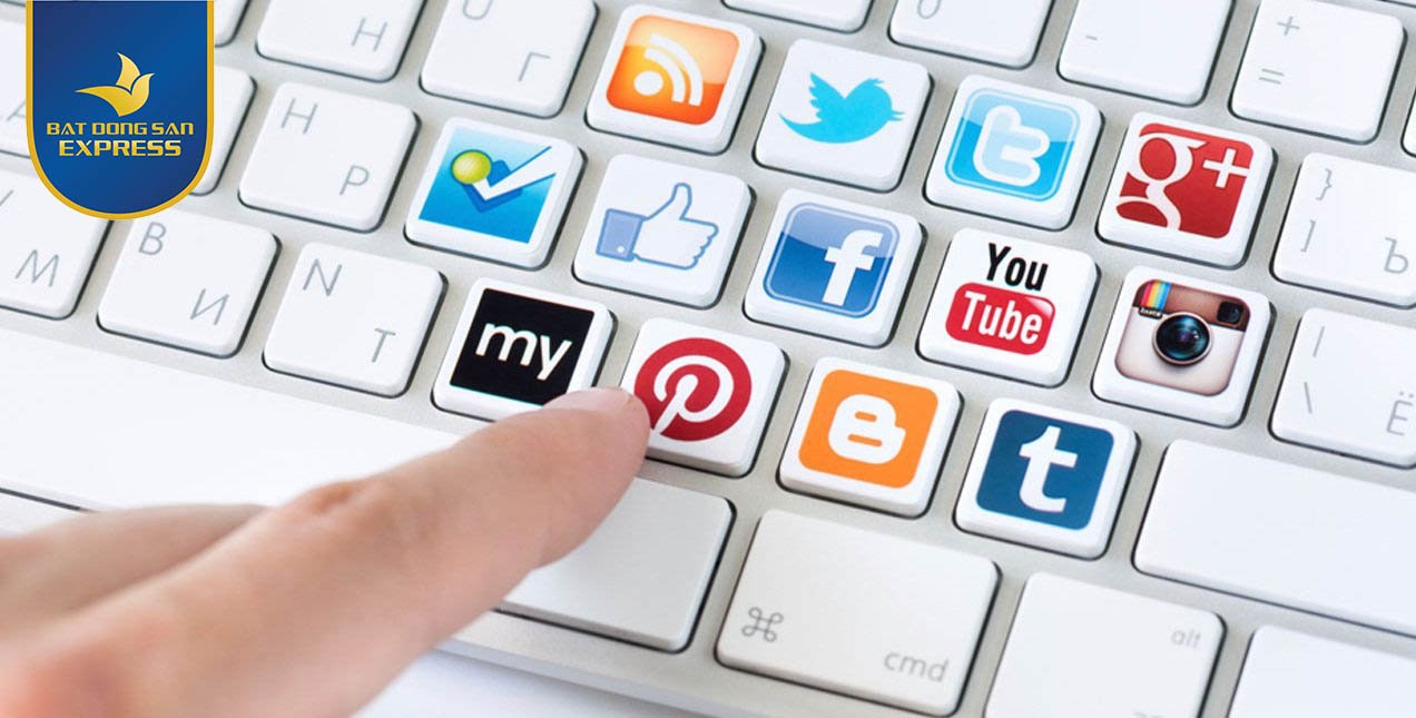 Trên các trang diễn đàn hay mạng xã hội