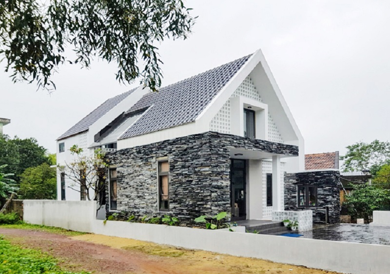 Nhà xây bằng đá