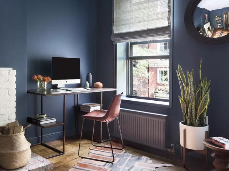 Nhiều người đặt bàn làm việc nhỏ trong phòng ngủ