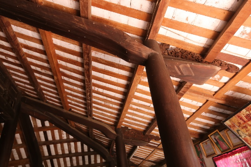 Trần nhà rường Huế