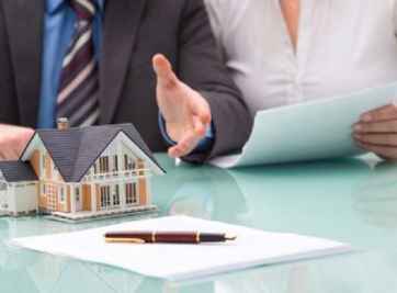 Thủ tục công chứng hợp đồng thuê nhà cần thực hiện như thế nào?