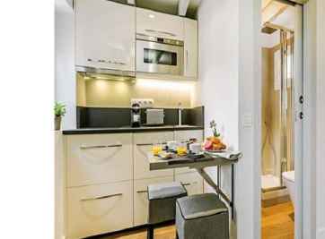 Đặt bếp dựa vào tường nhà vệ sinh, nên hay không ?