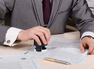 Góc hỏi: Phí công chứng nhà đất được tính như thế nào?