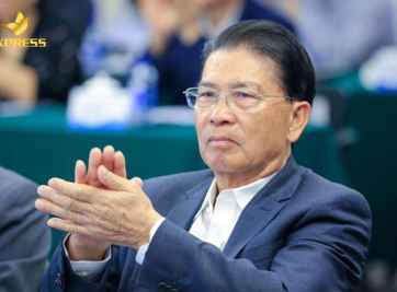 Vị tỷ phú giàu nhất nhì Trung Quốc He Xiangjian Midea