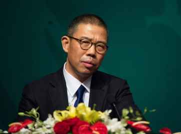 Tỷ phú Zhong Shan Shan - 1 trong những tỷ phú giàu nhất Châu Á