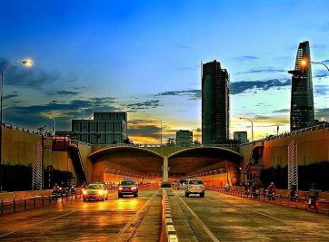 BĐS QUẬN 2 ĐÃ CỨU CÁNH ĐƯỜNG PHỐ QUẬN  1 VÀ QUẬN 3 NHƯ THẾ NÀO?